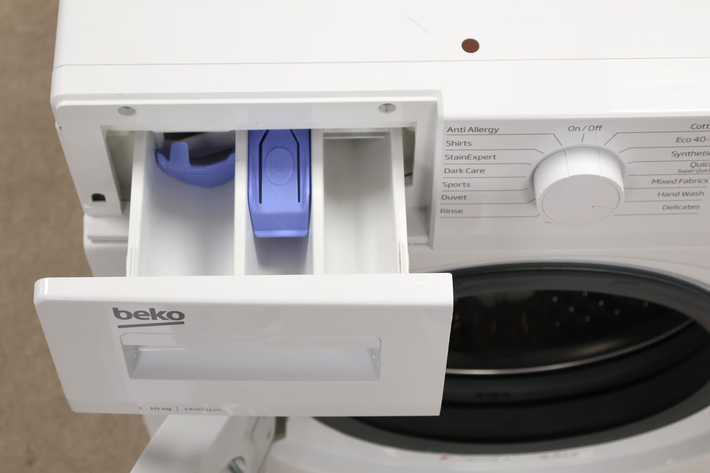 Washing Machine by Beko
