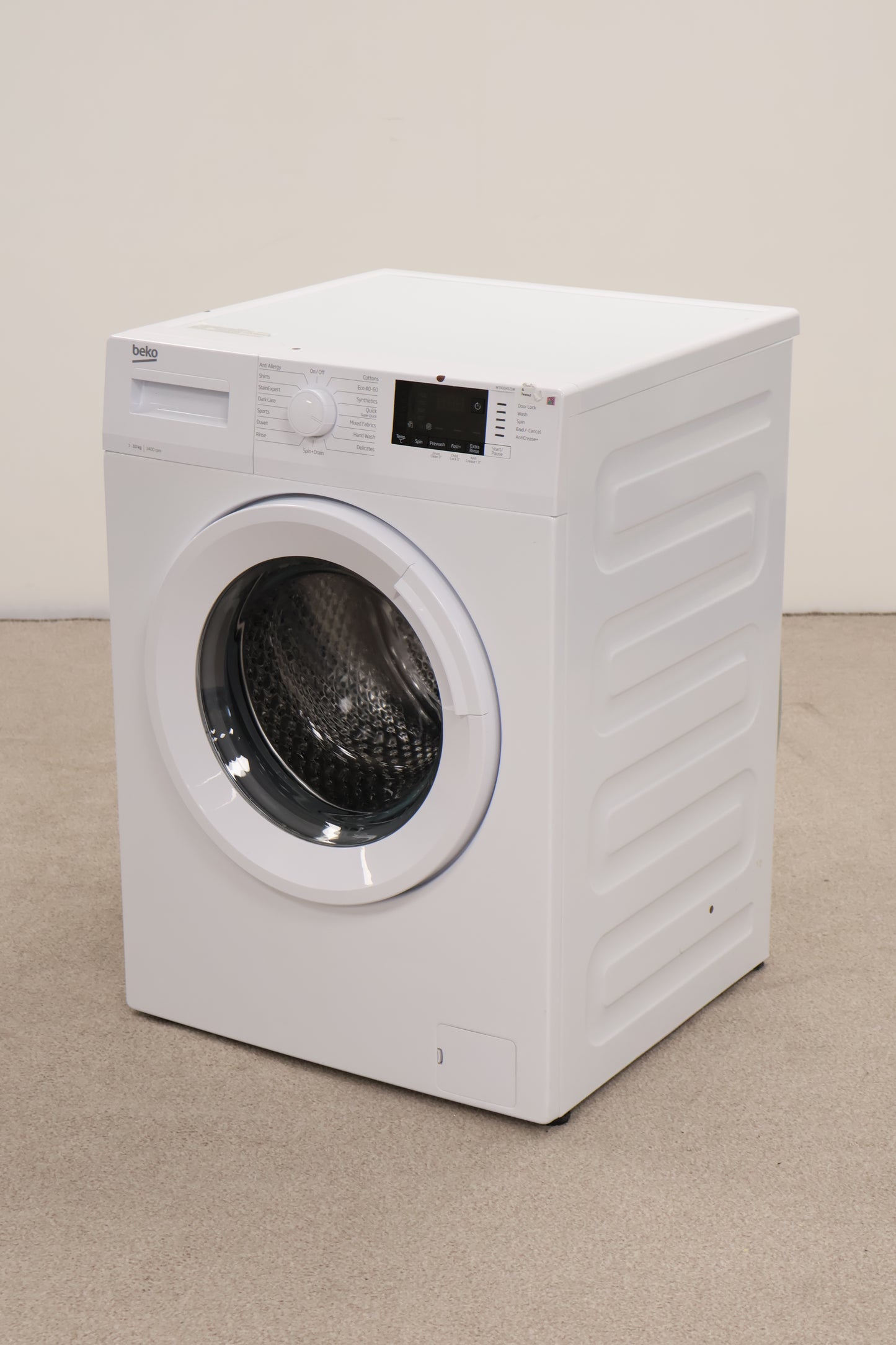 Washing Machine by Beko