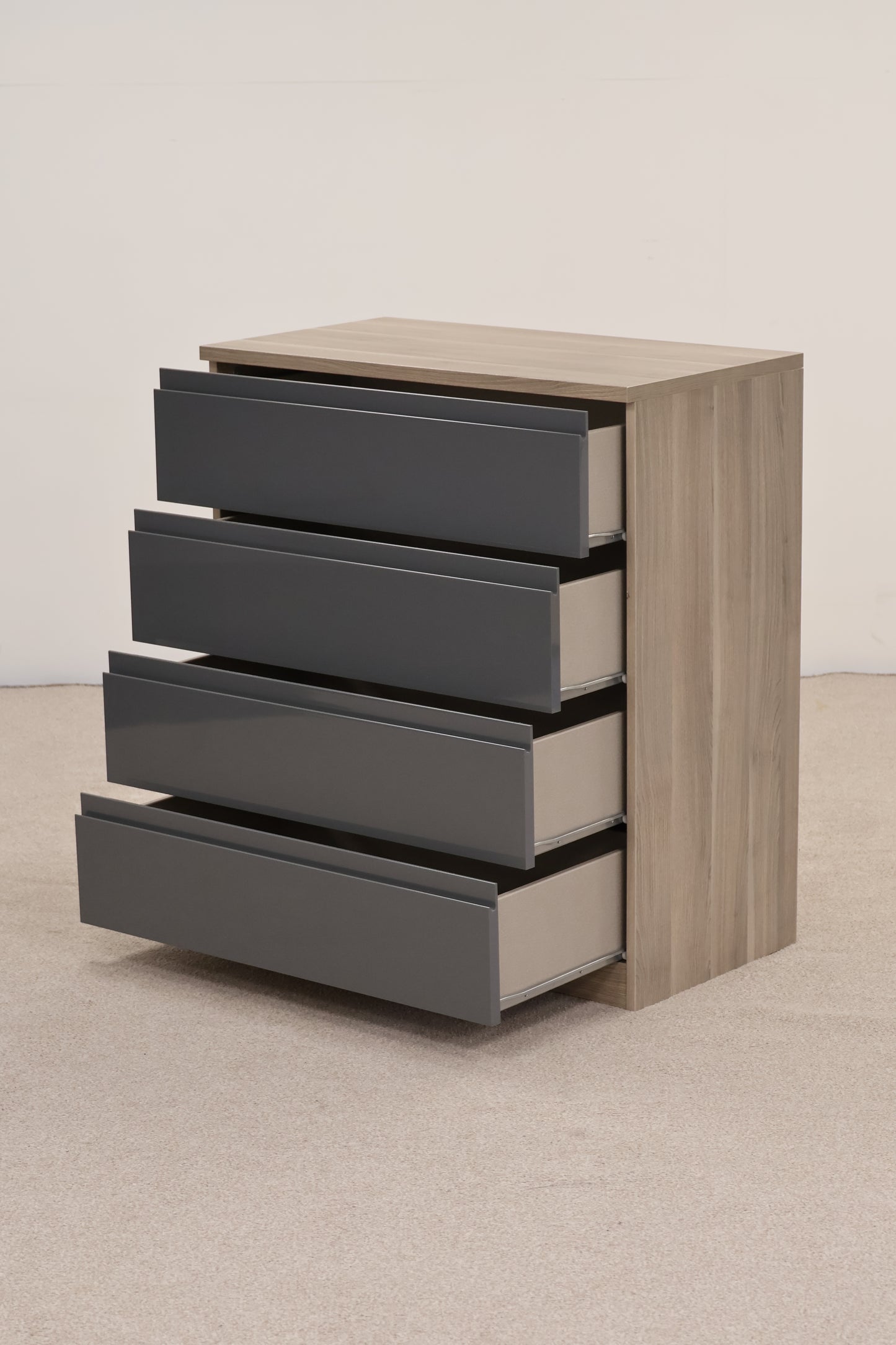 Chest of Drawers with Grey Gloss
