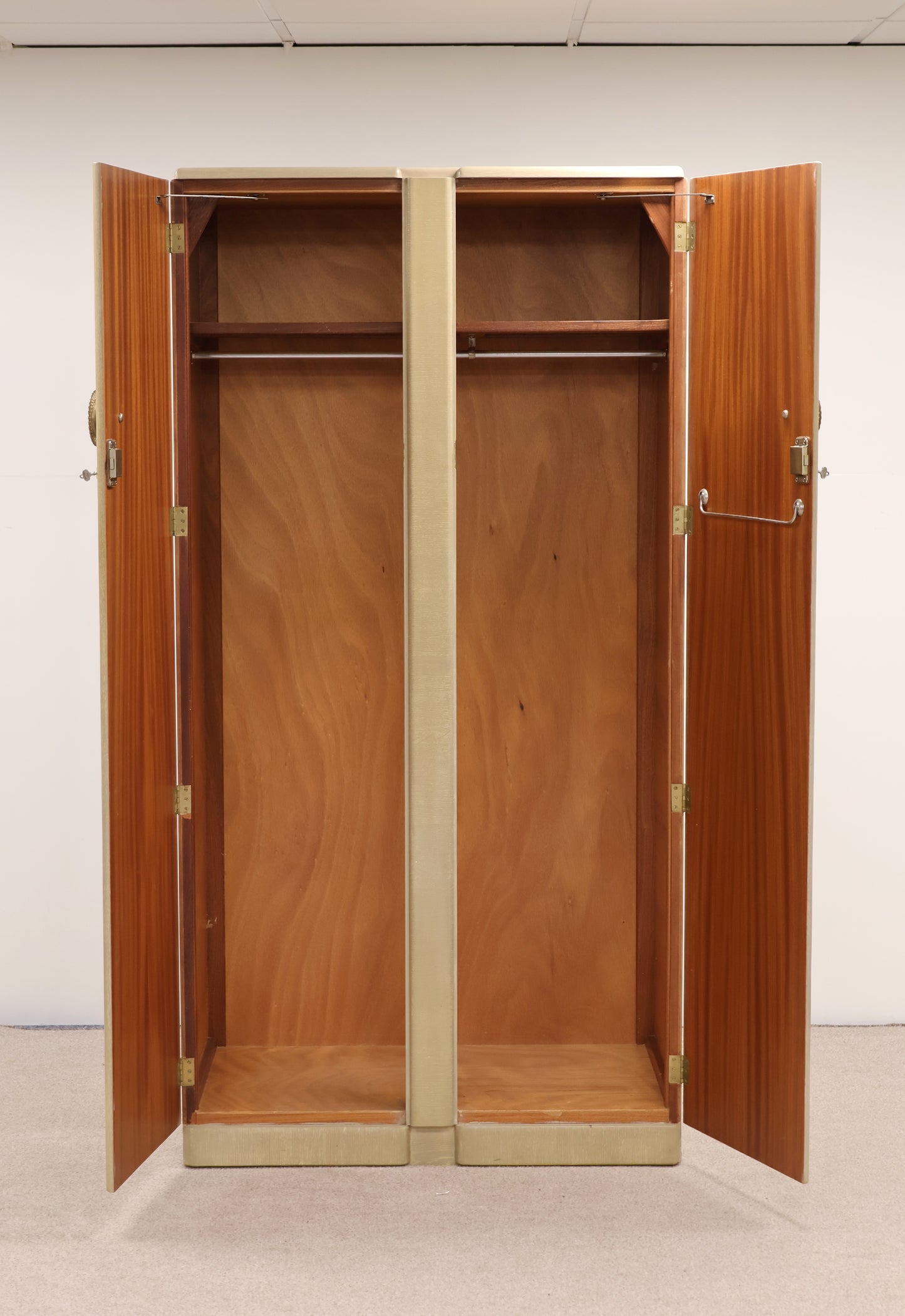 Vintage Wardrobe