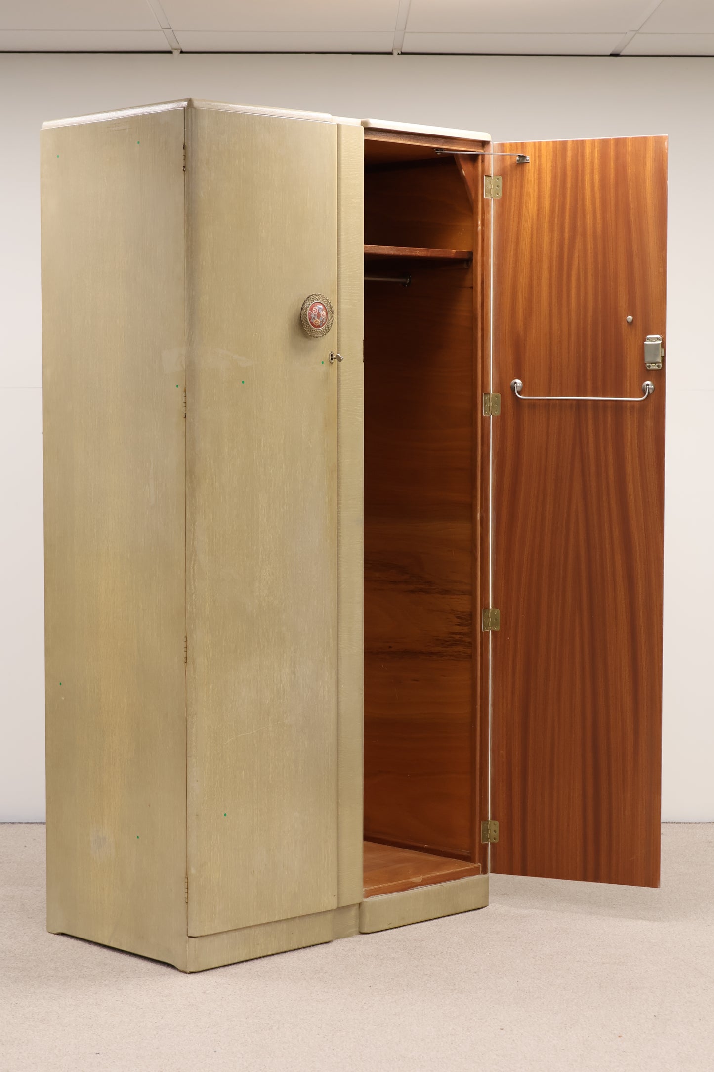 Vintage Wardrobe