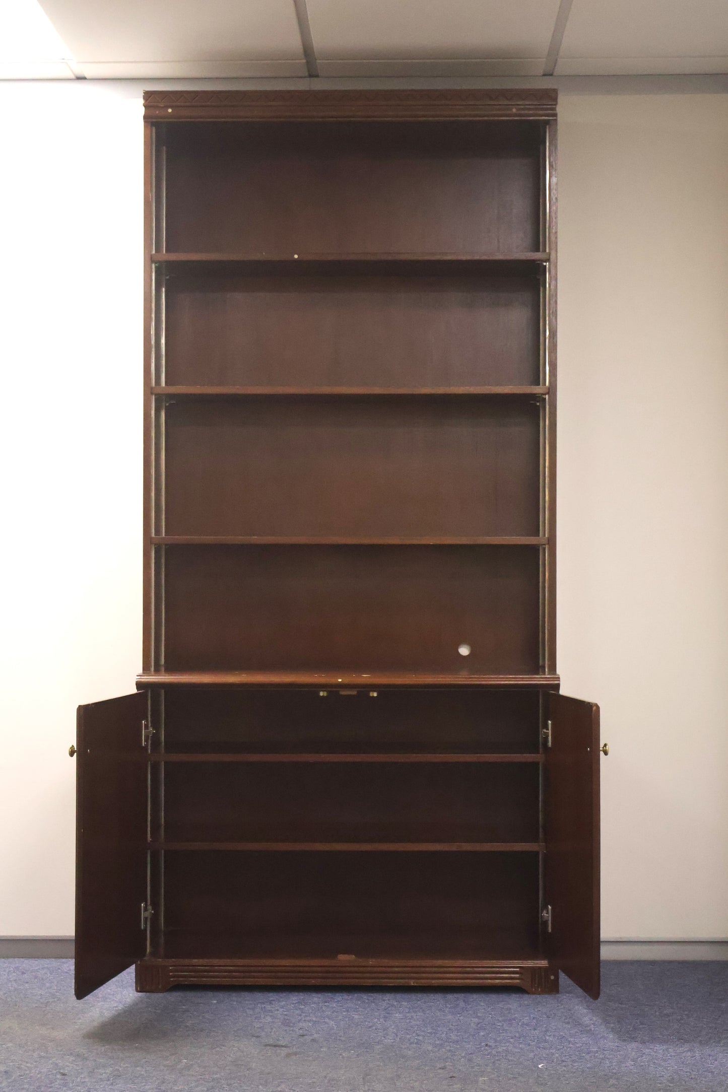 Bookshelf