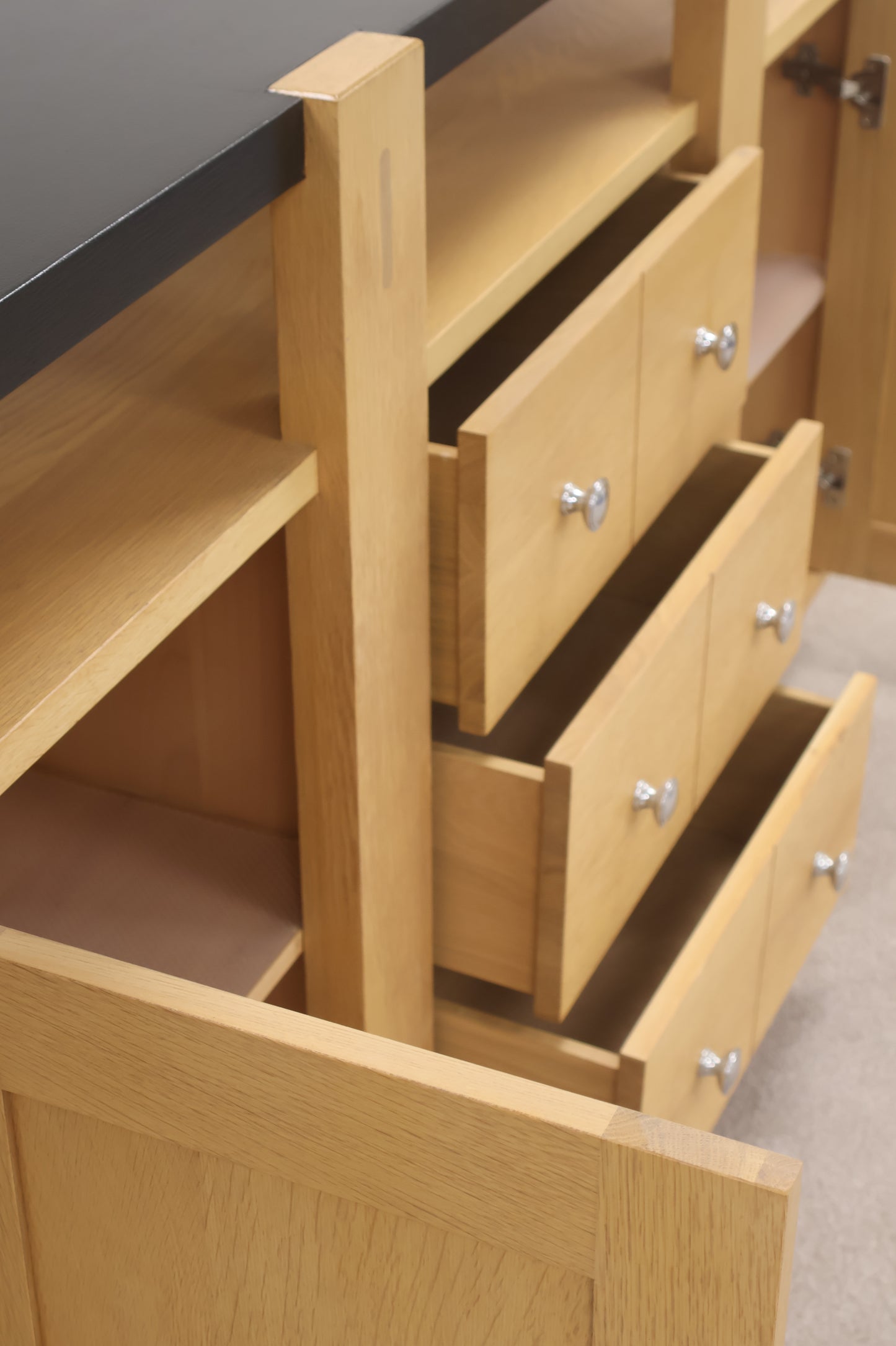 Sideboard