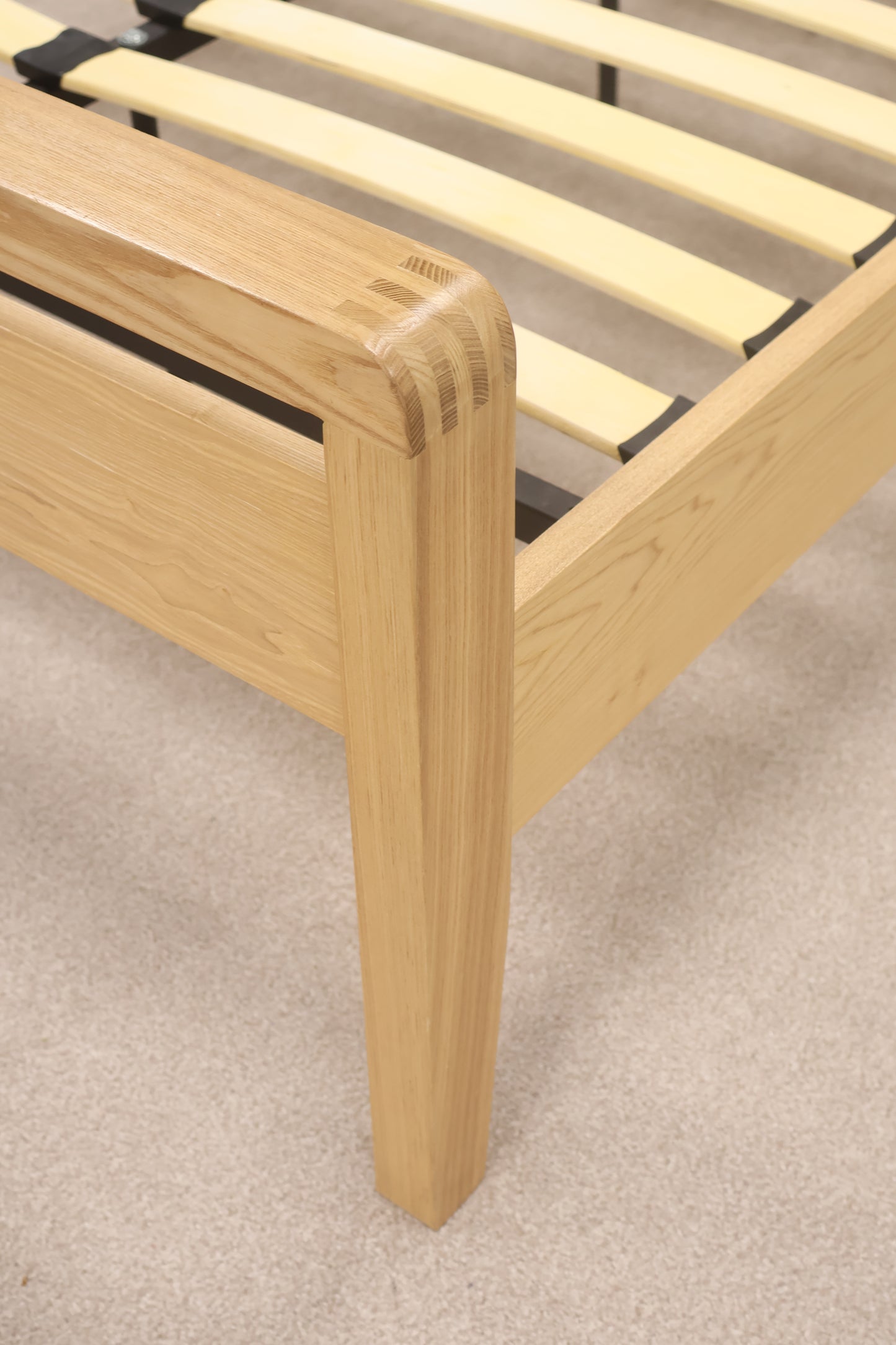 Scandi bed