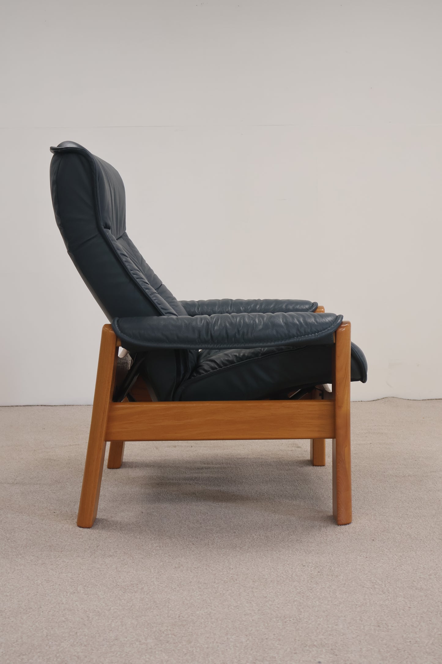 Leather Recliner by Ekornes