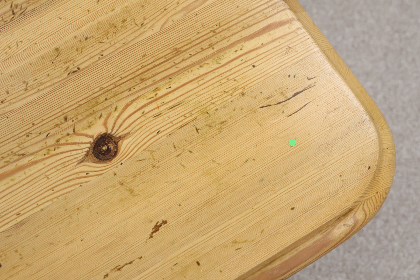 Pine Table for Upcycling