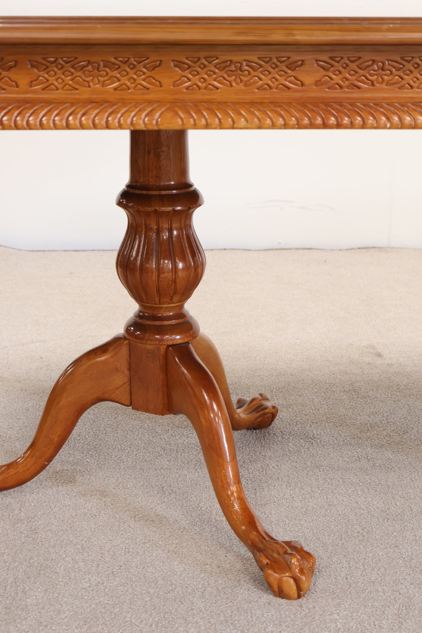 Maplewood Dining Table and Chairs