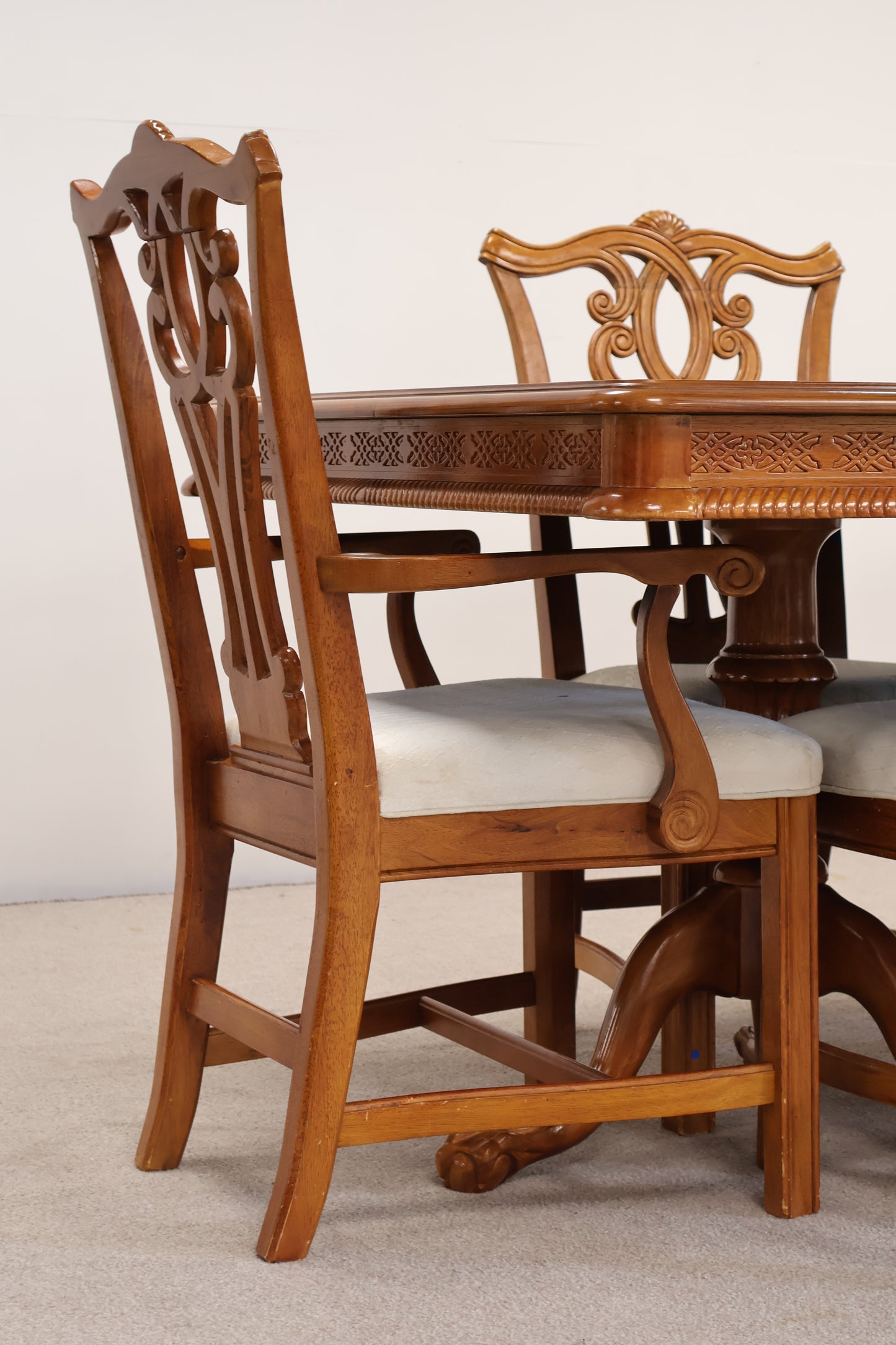 Maplewood Dining Table and Chairs