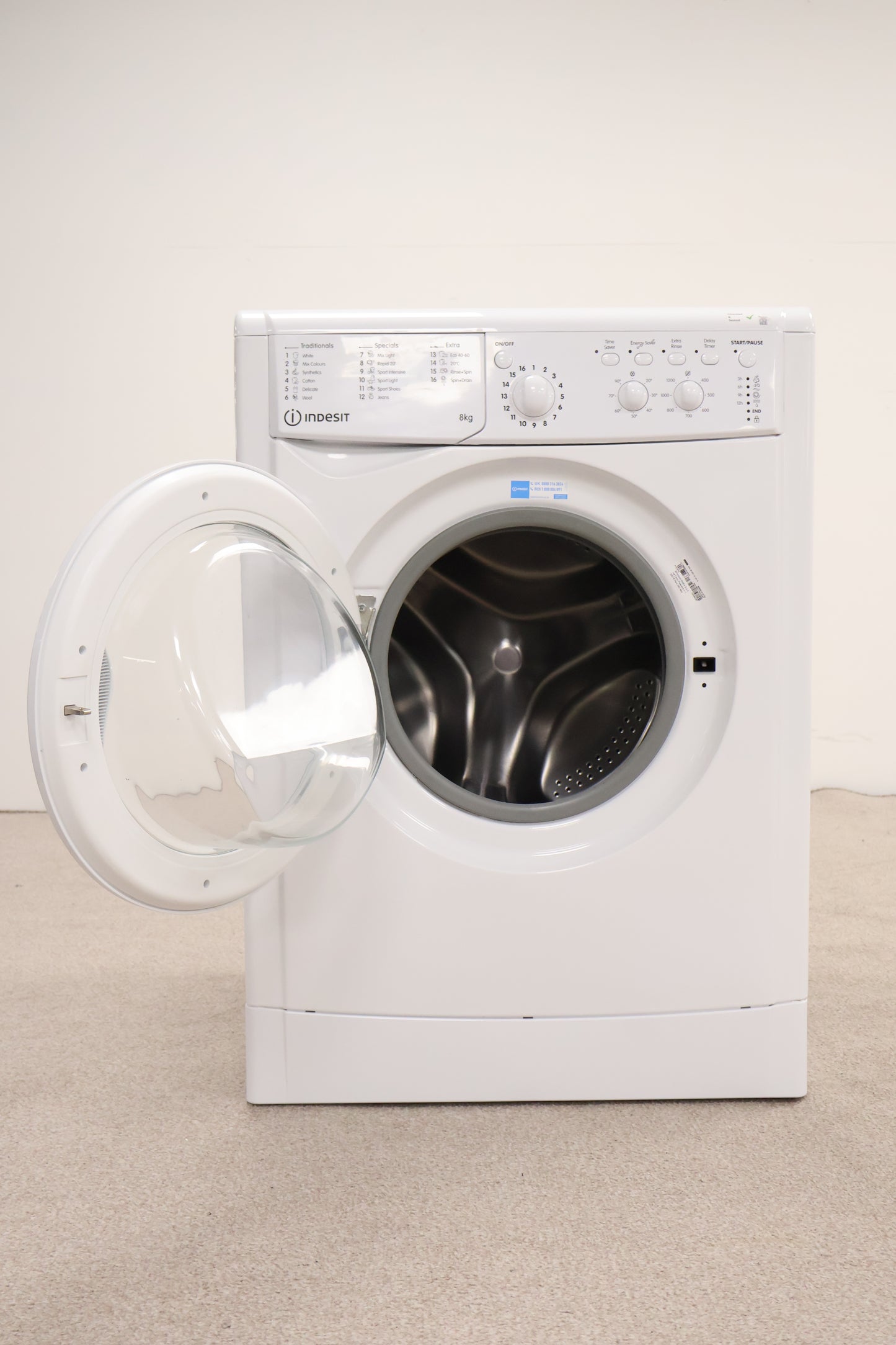 Washing Machine by Indesit