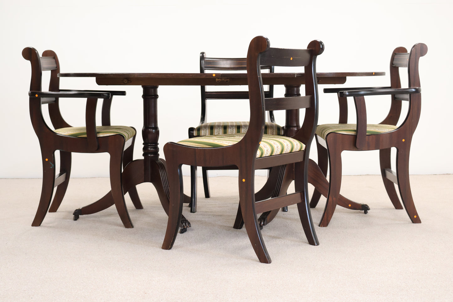 Extendable Dining Table