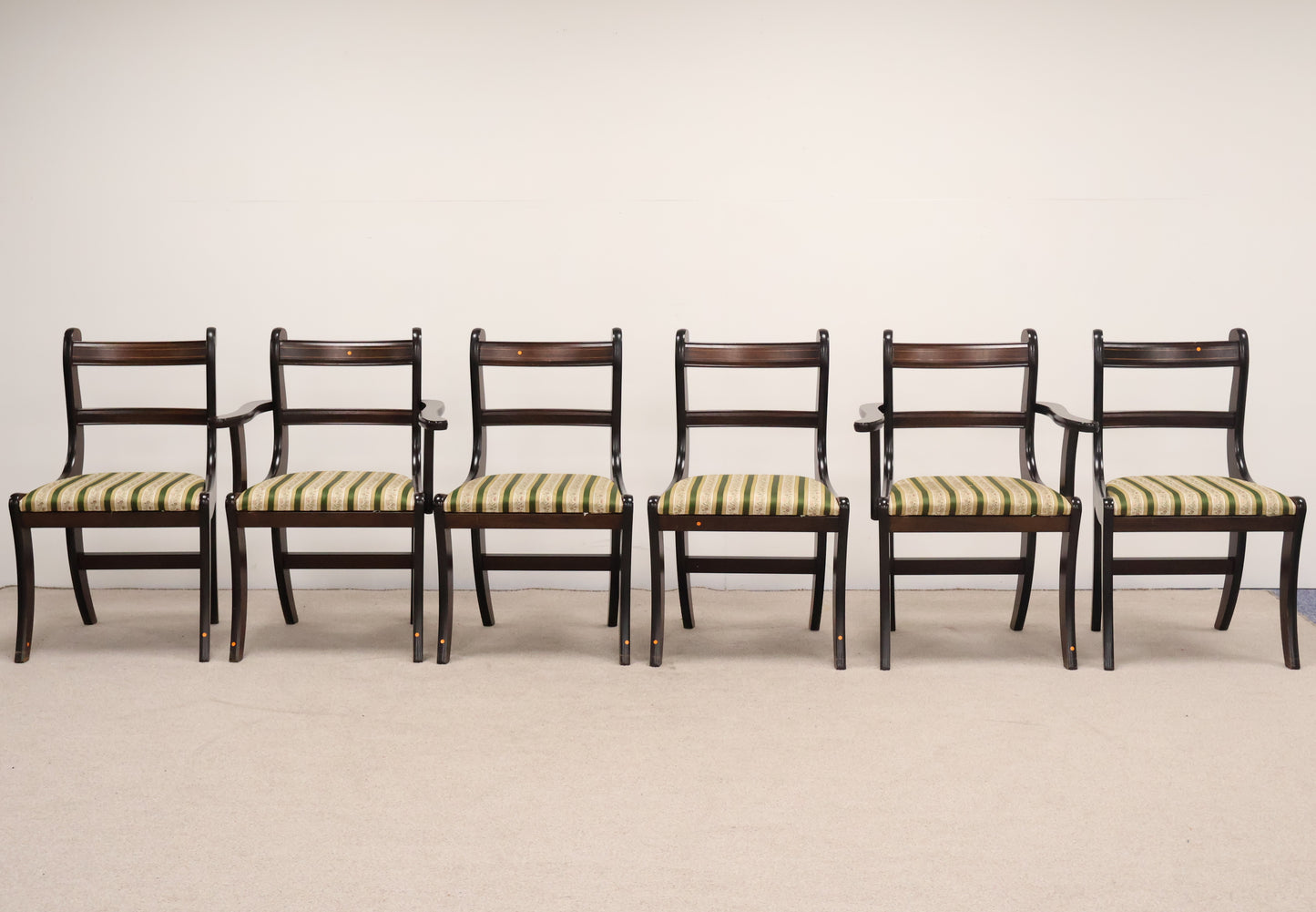 Extendable Dining Table
