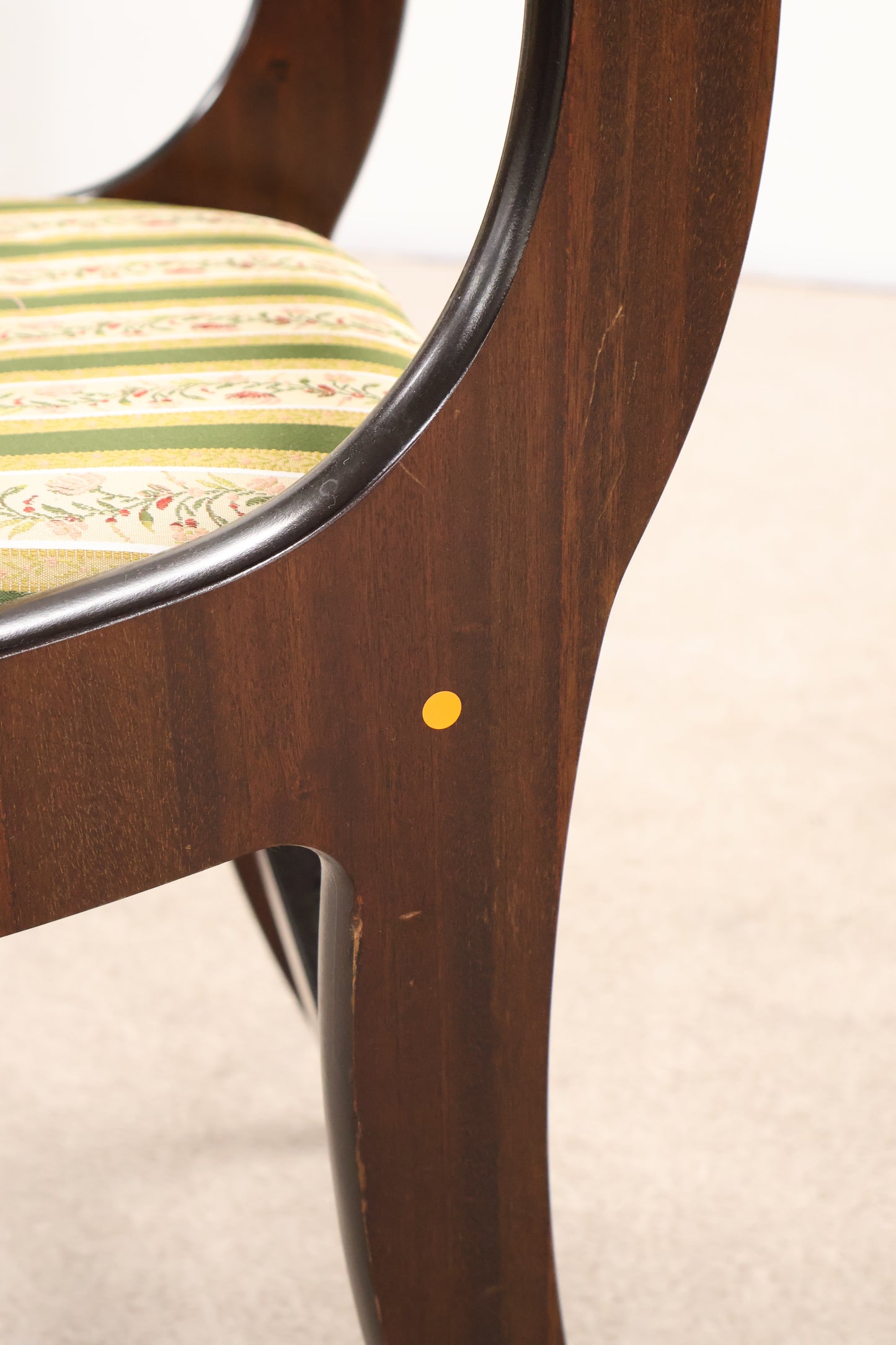 Extendable Dining Table