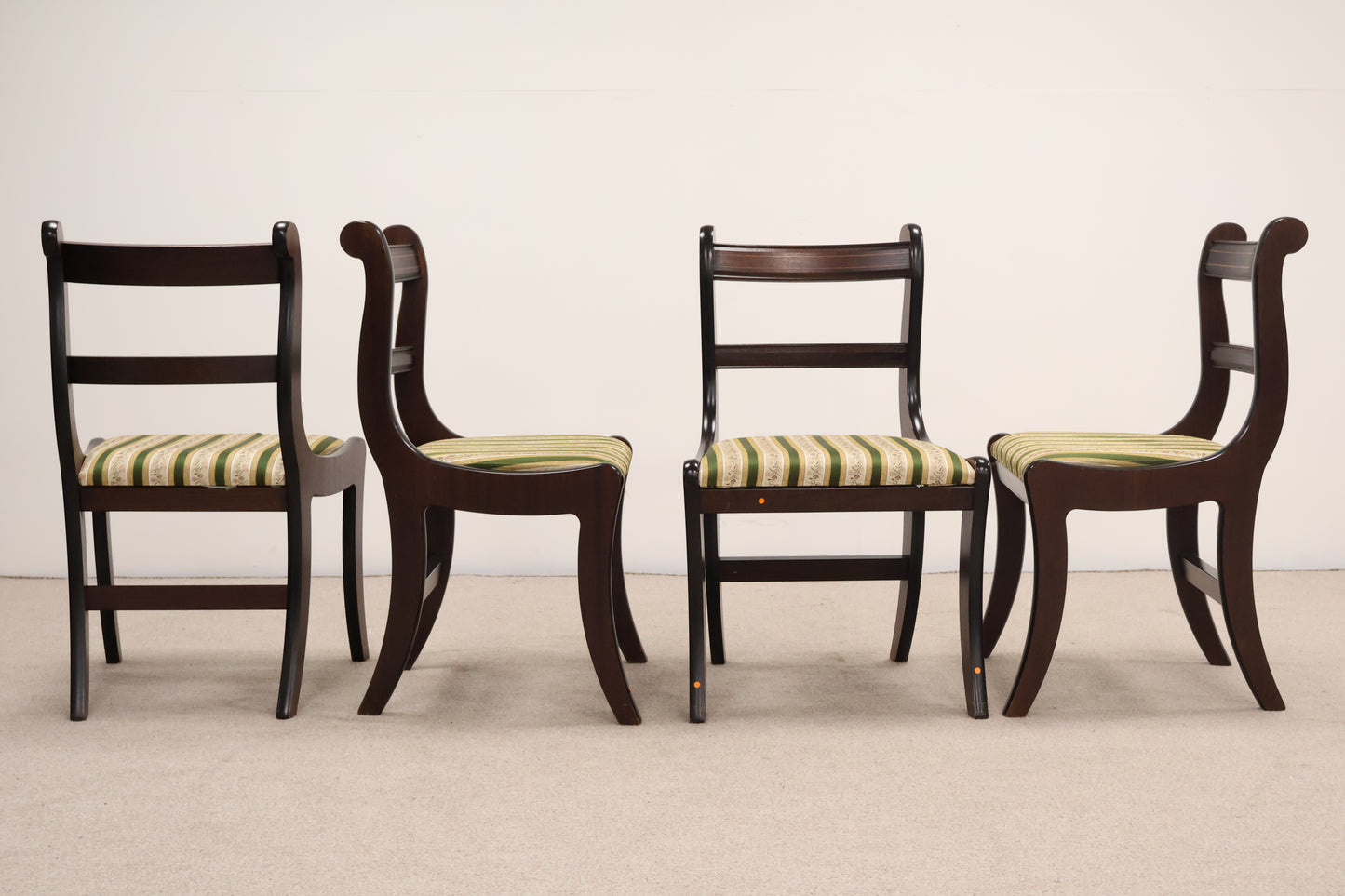 Extendable Dining Table