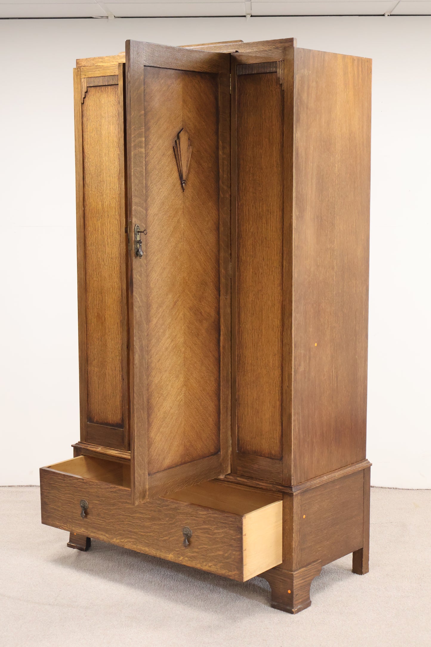 Vintage Wardrobe