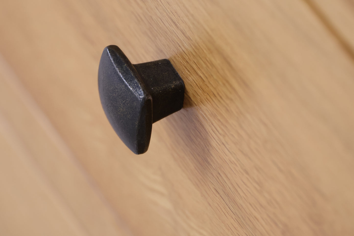 Oak Chest of Drawers