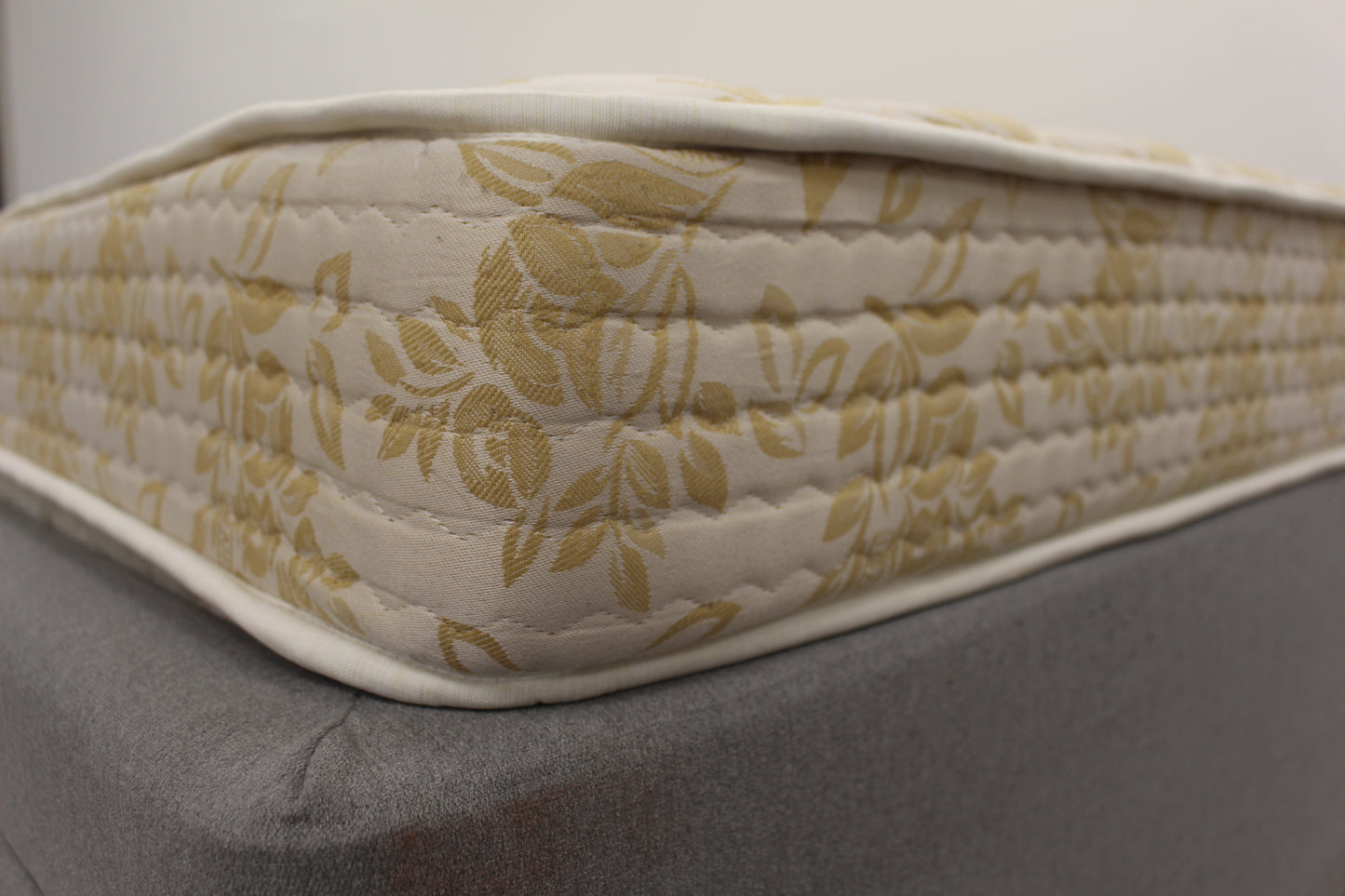 Grey Divan & Crème Mattress