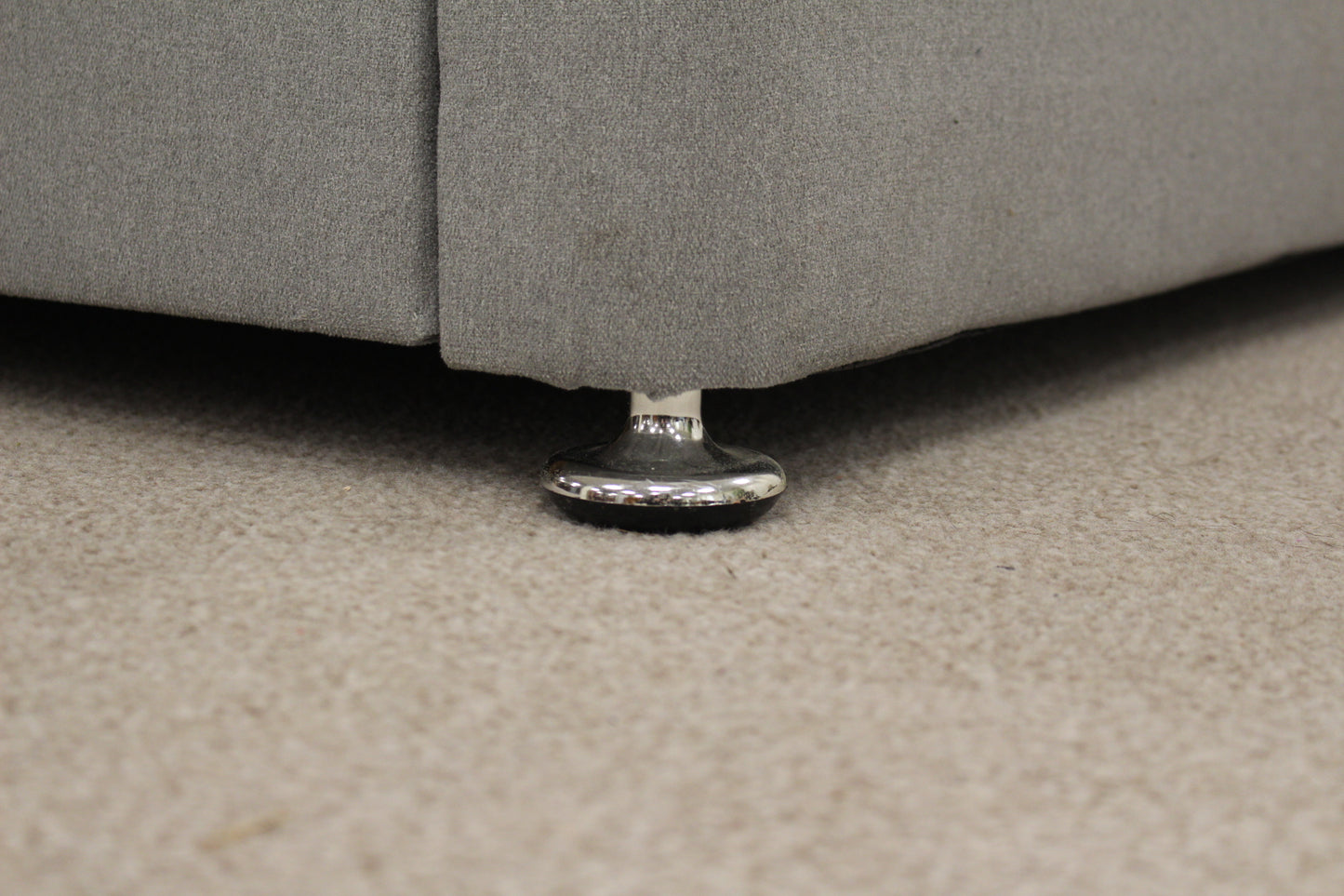 Grey Divan & Crème Mattress