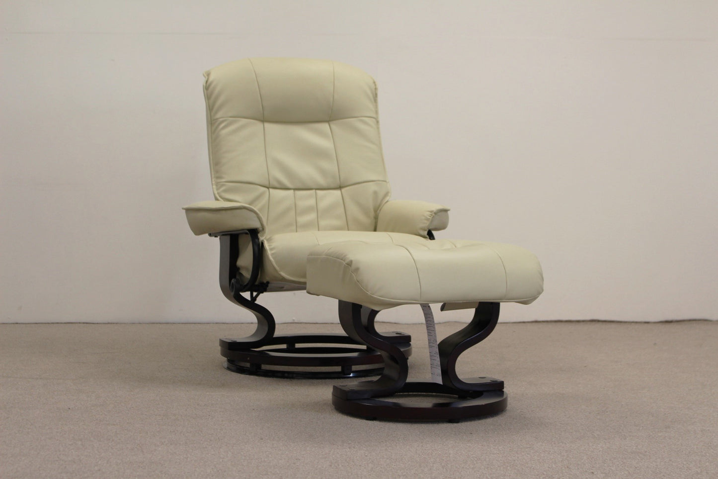 Crème Recliner with Foot Stool
