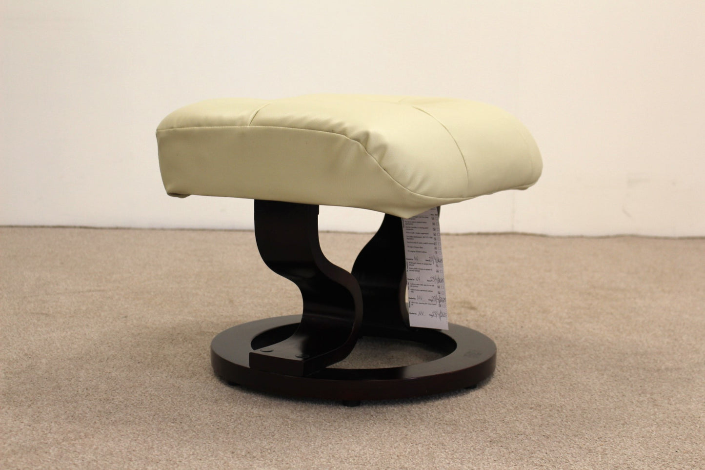 Crème Recliner with Foot Stool