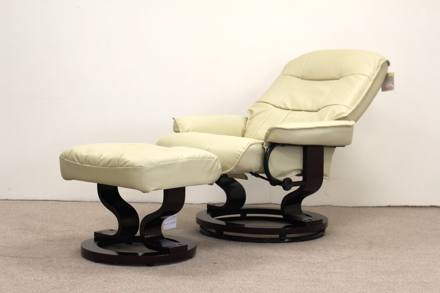 Crème Recliner with Foot Stool