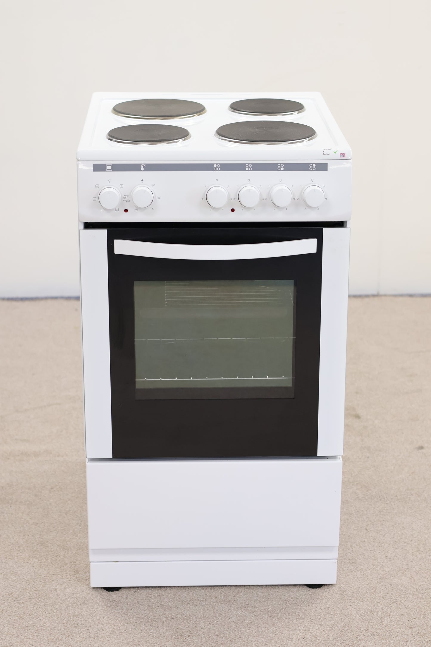 Cooker by Essentials