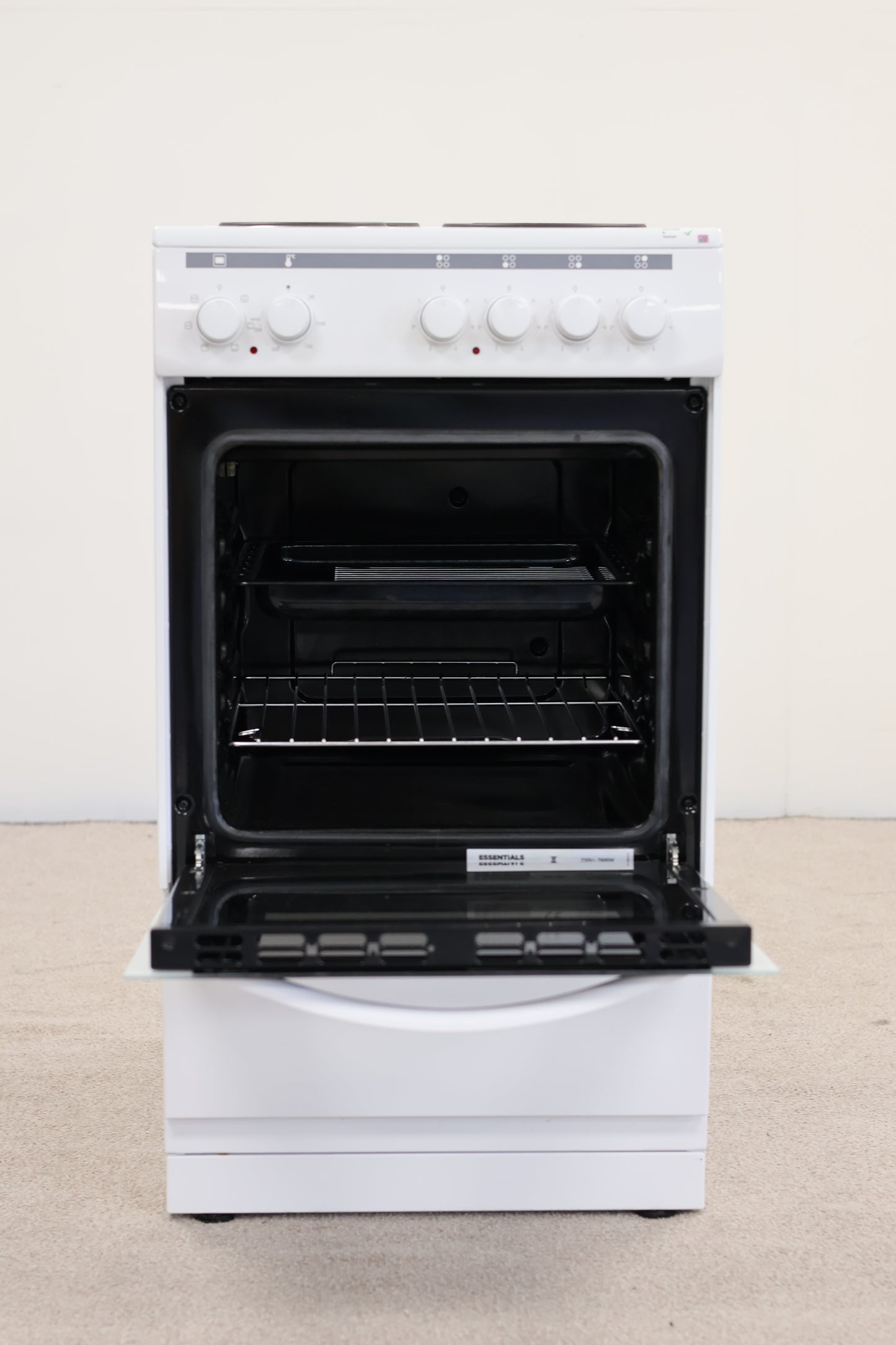 Cooker by Essentials