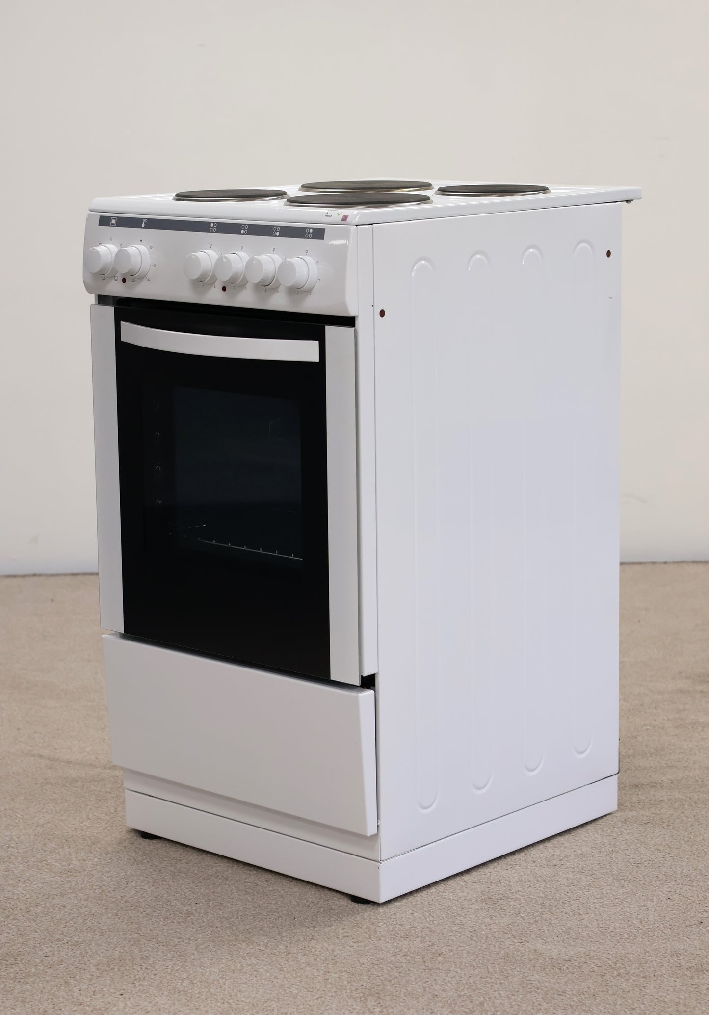 Cooker by Essentials