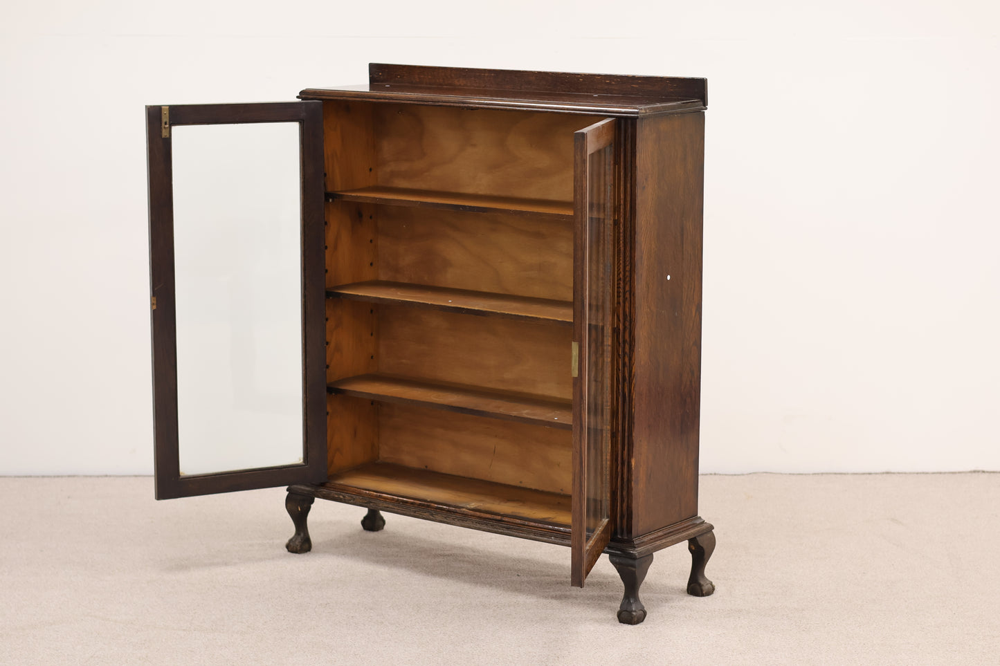 Vintage Display Unit