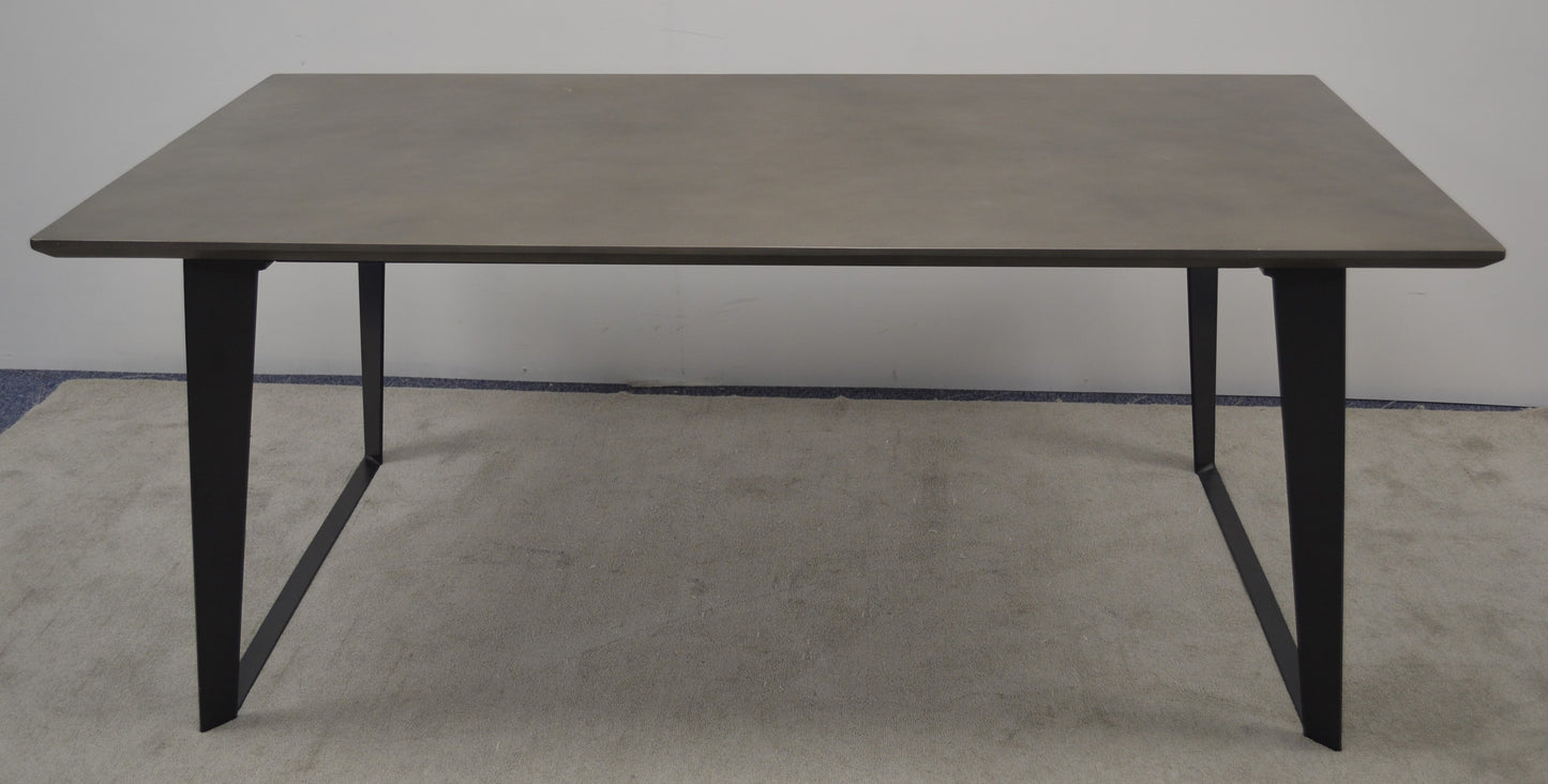 Dining Table (CC)