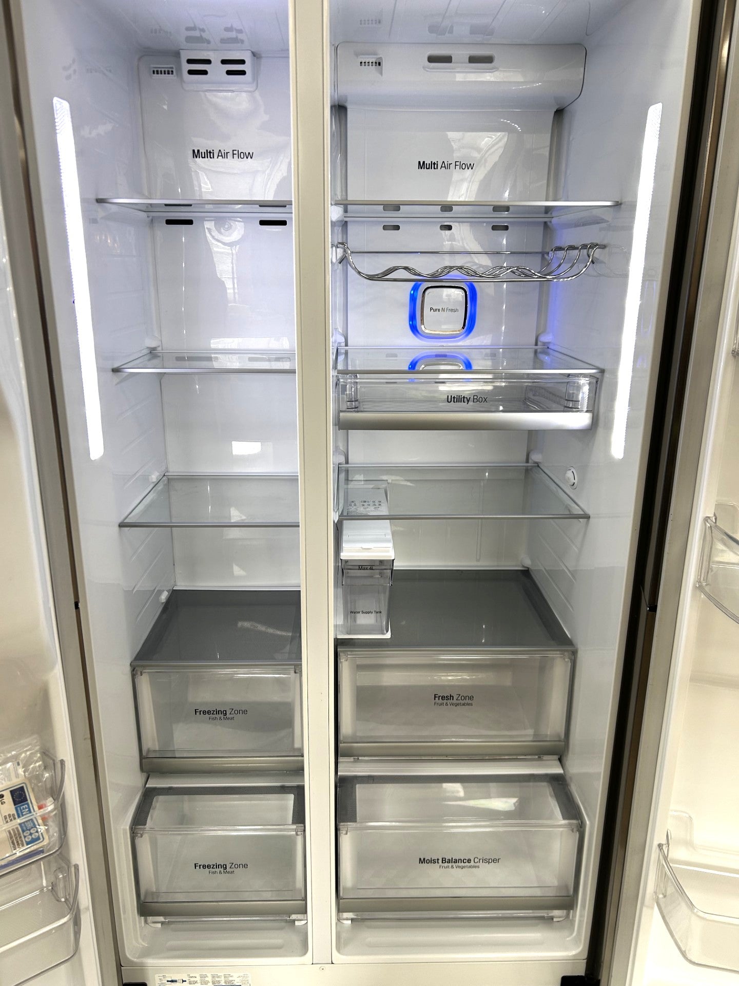 American Style Fridge Freezer by LG