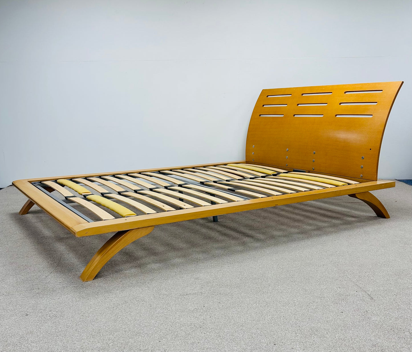 King Size Bed with Sanitised Mattress