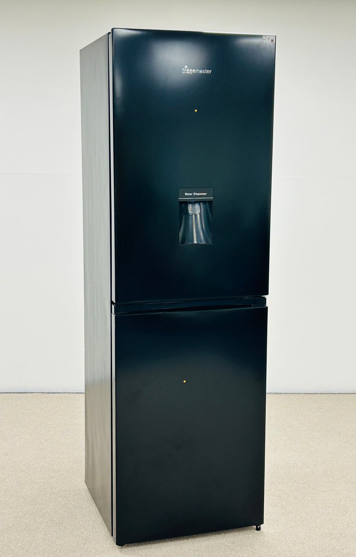 Black Fridge Freezer by Fridgemaster