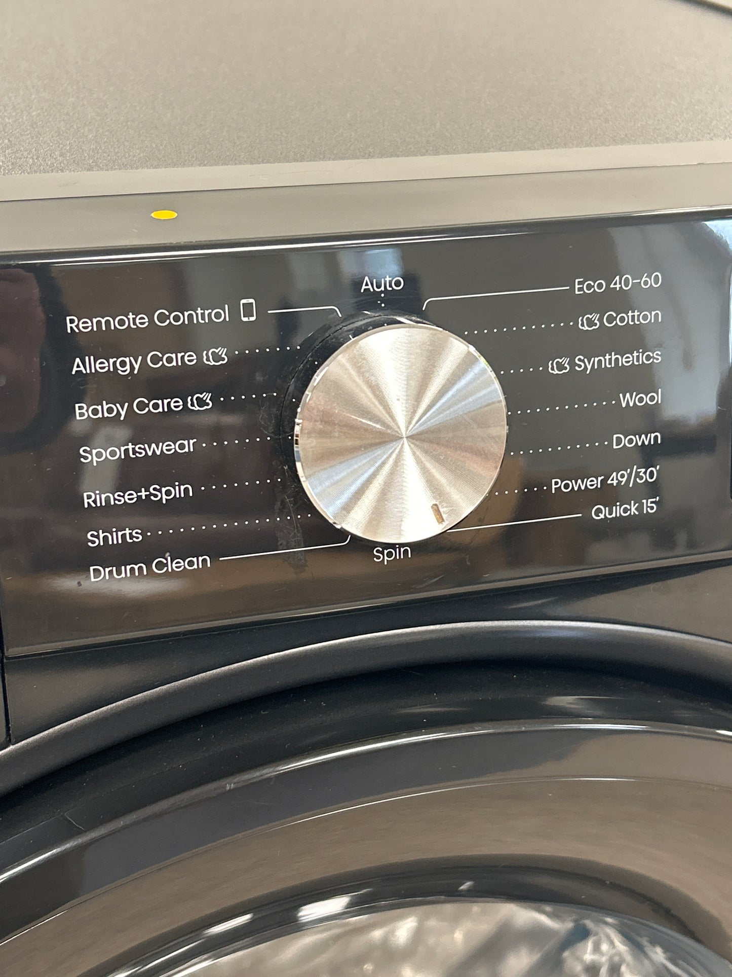 Washing Machine by Hisense