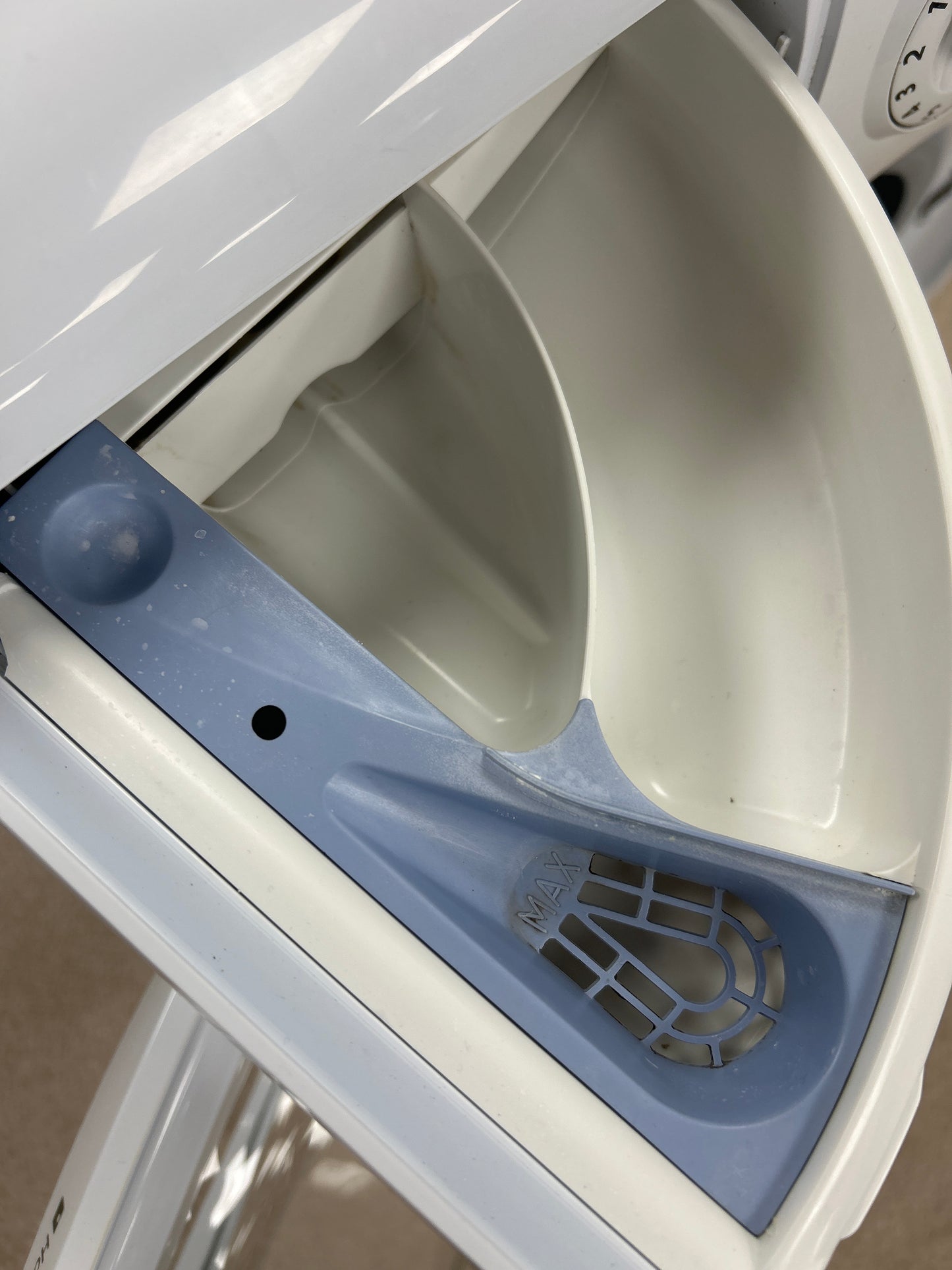 Washing Machine by Hotpoint