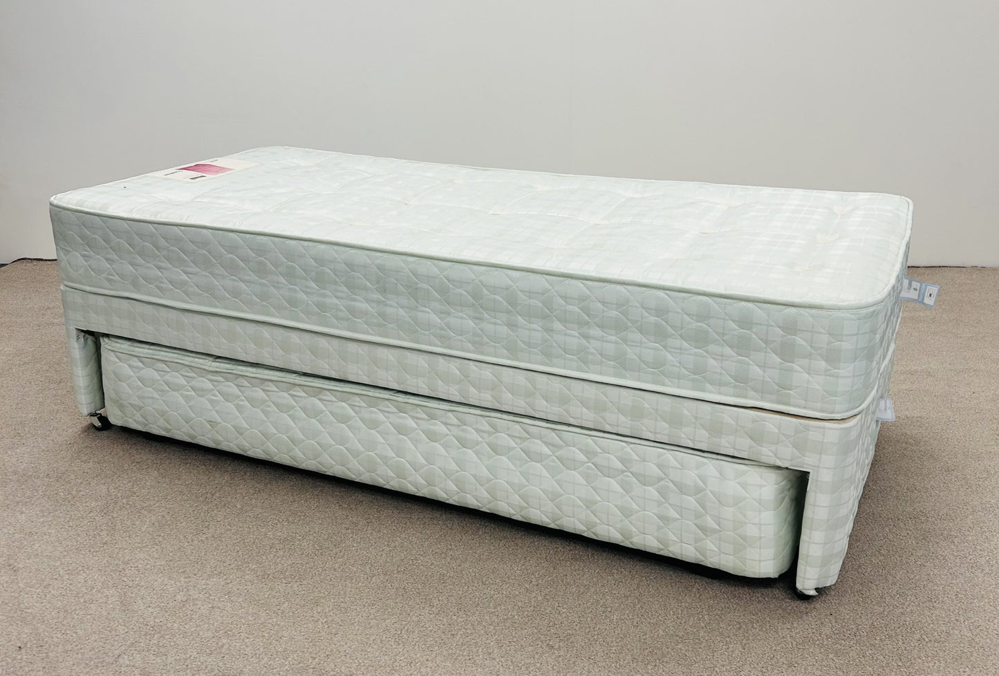 Single Bed & Trundle