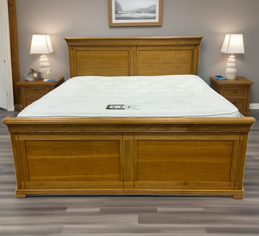 Luxury Solid Oak Superking Bed & Sanitised Mattress