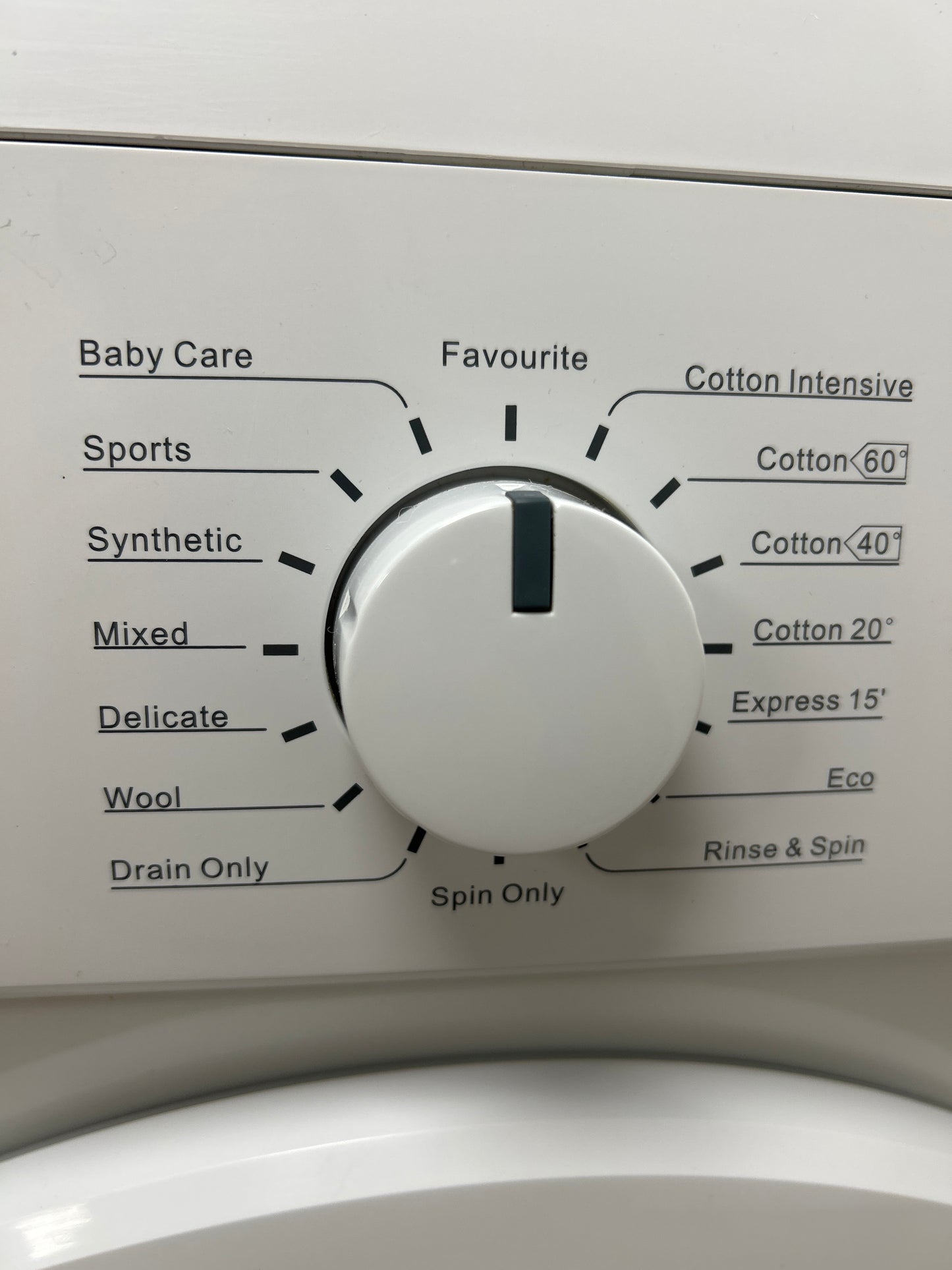 Washing Machine by Logik