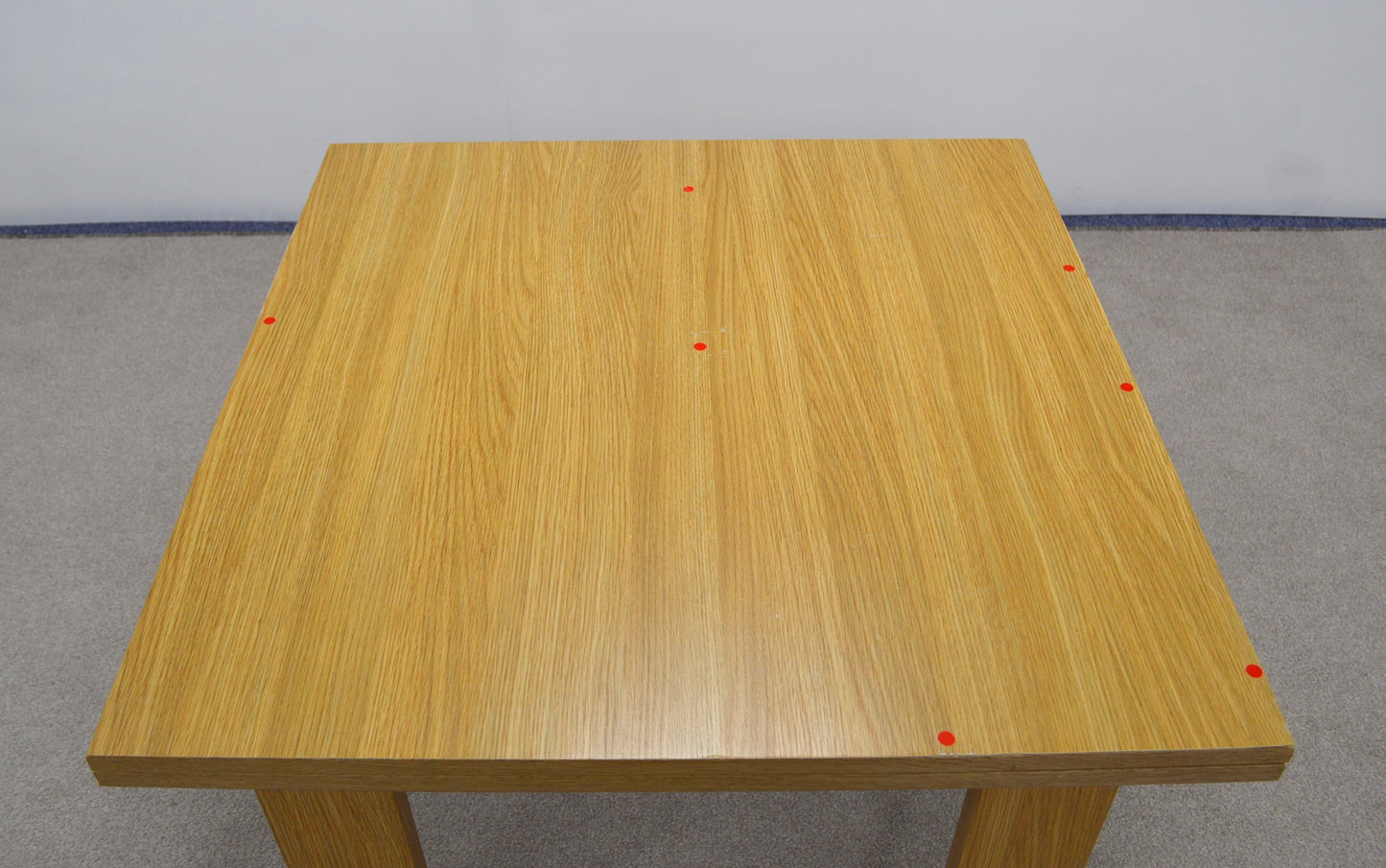 Extendable Table with Four Chairs