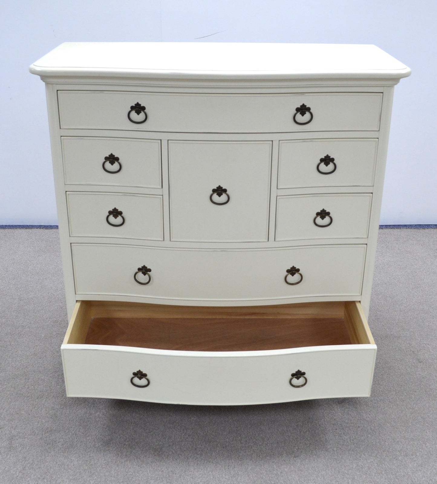 Ivory Chest of Drawers By Willis & Gambier