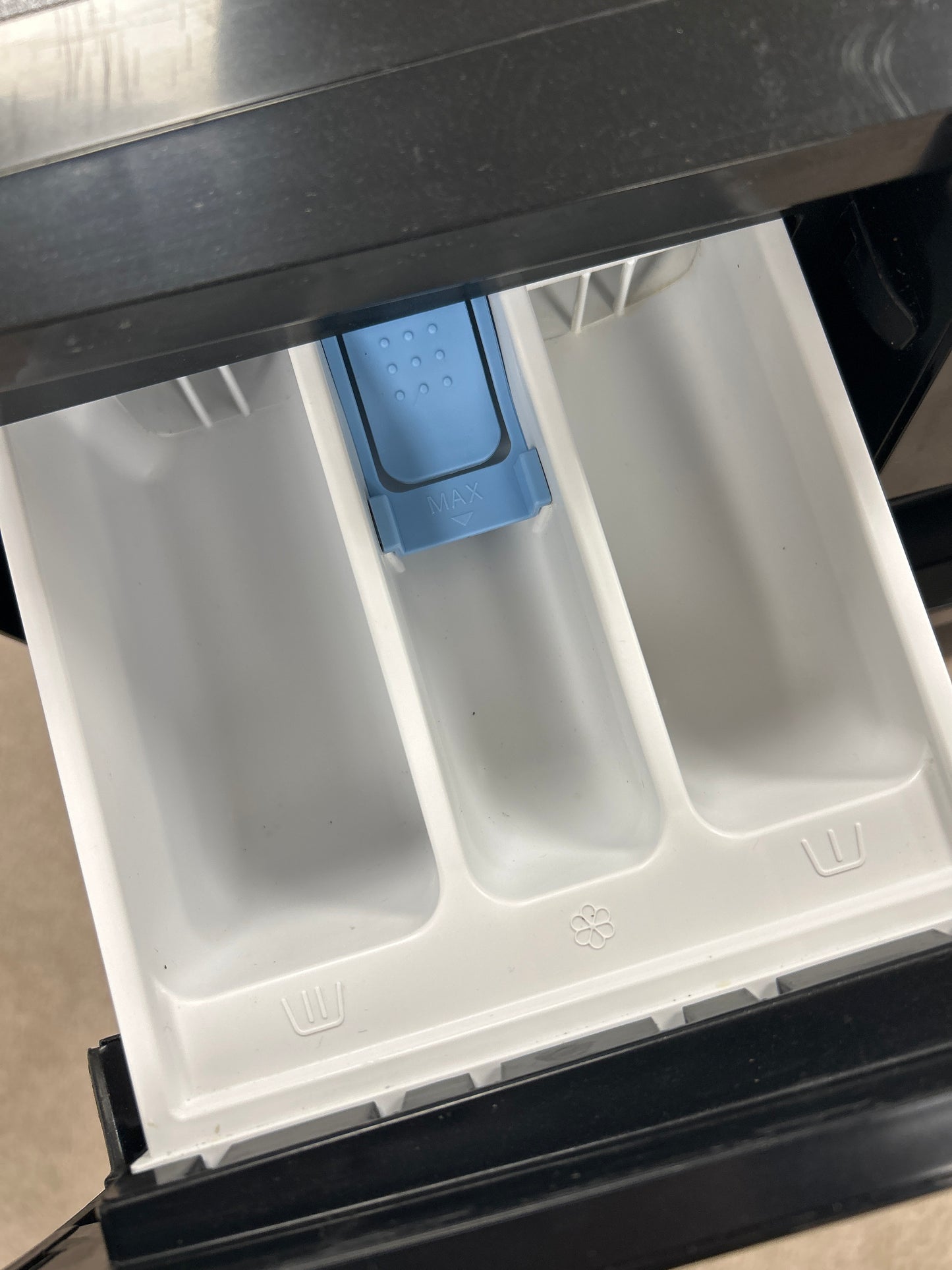 Washing Machine by Hisense