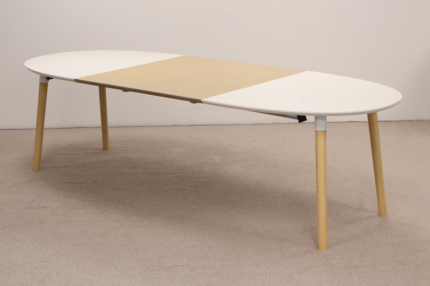 Extendable Table & Chairs