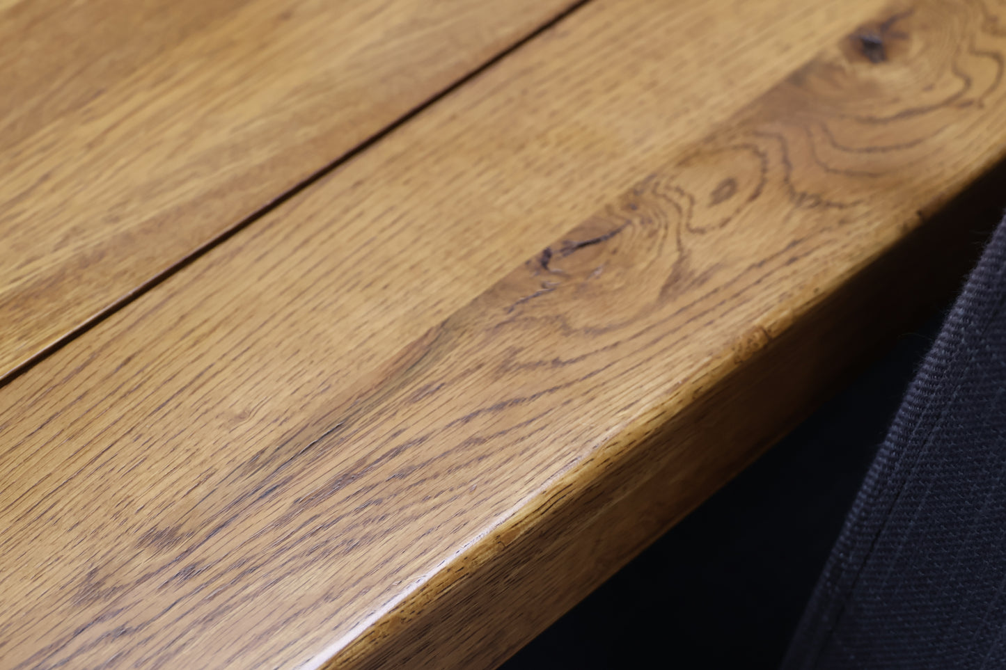 Extendable Solid Oak Dining Table & Chairs