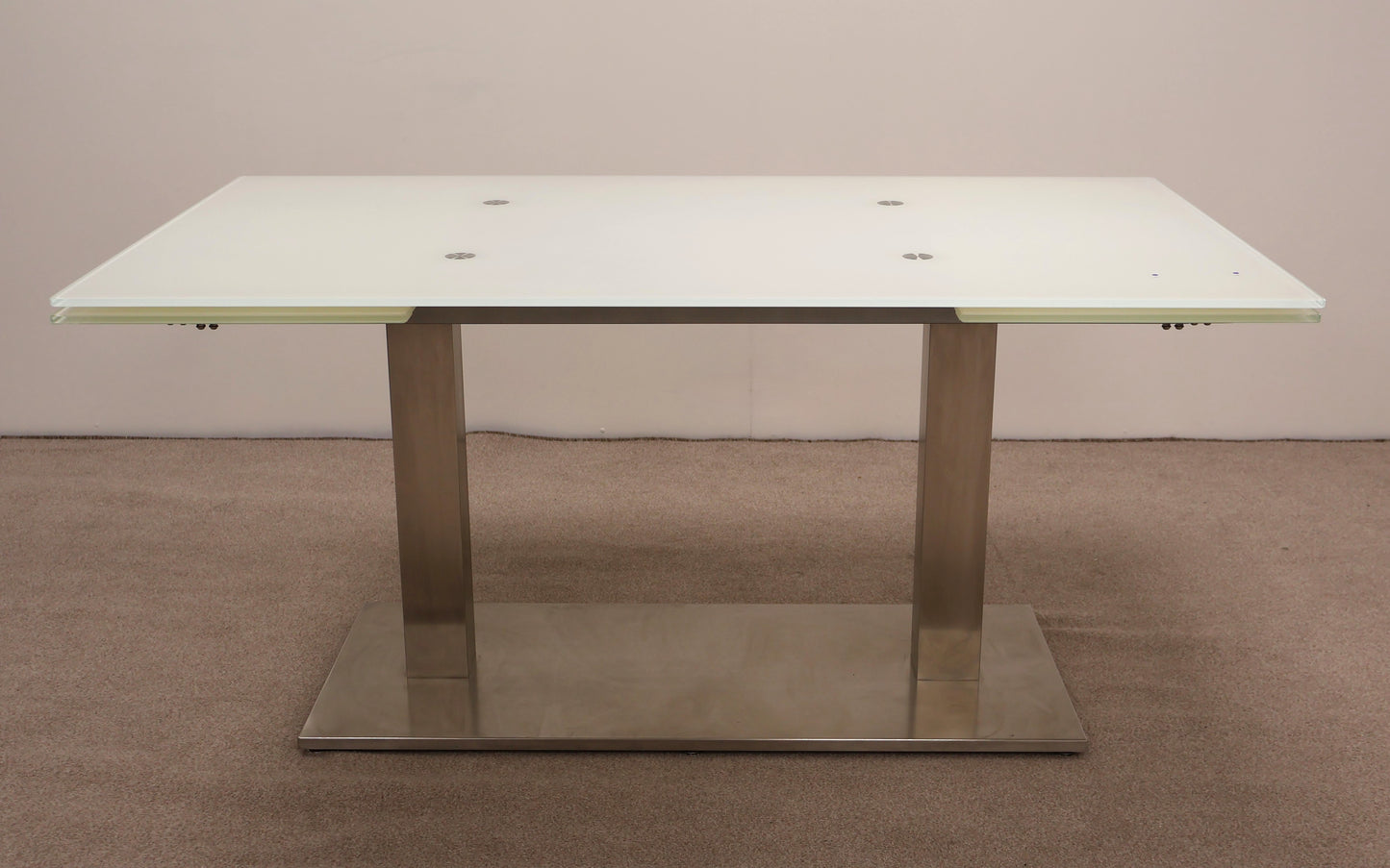 Extendable Glass Table