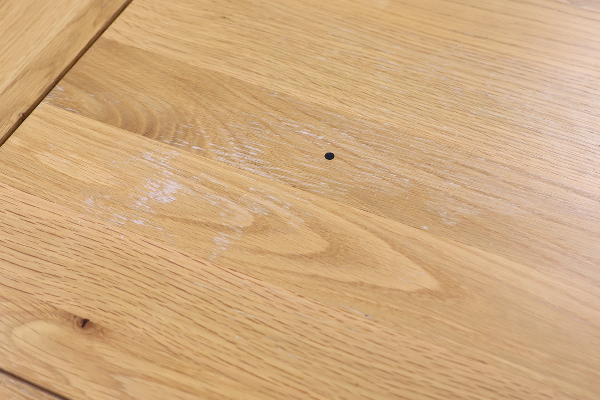 Extendable Oak Dining Table & Chairs
