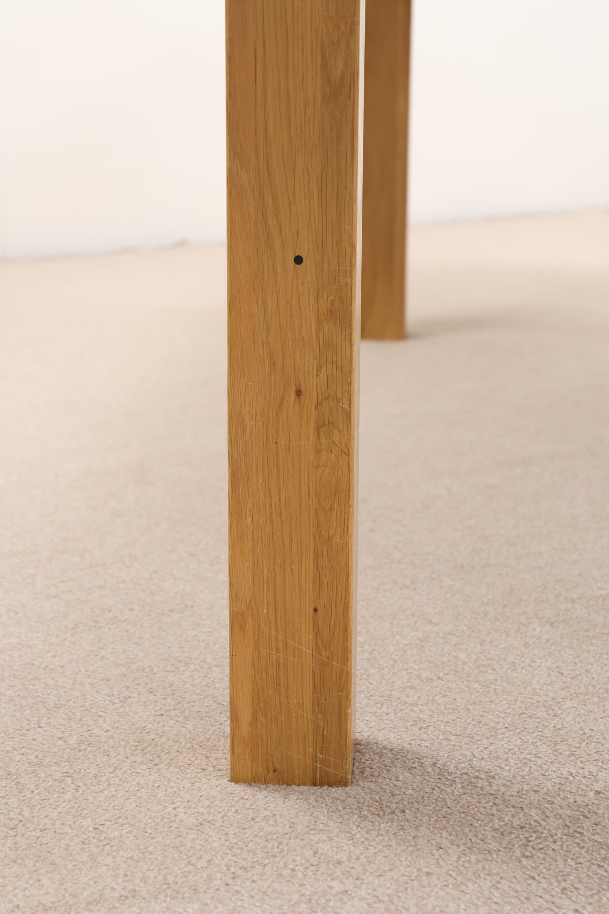 Extendable Oak Dining Table & Chairs
