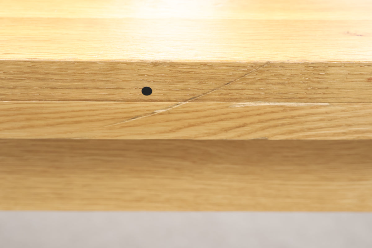 Extendable Oak Dining Table & Chairs