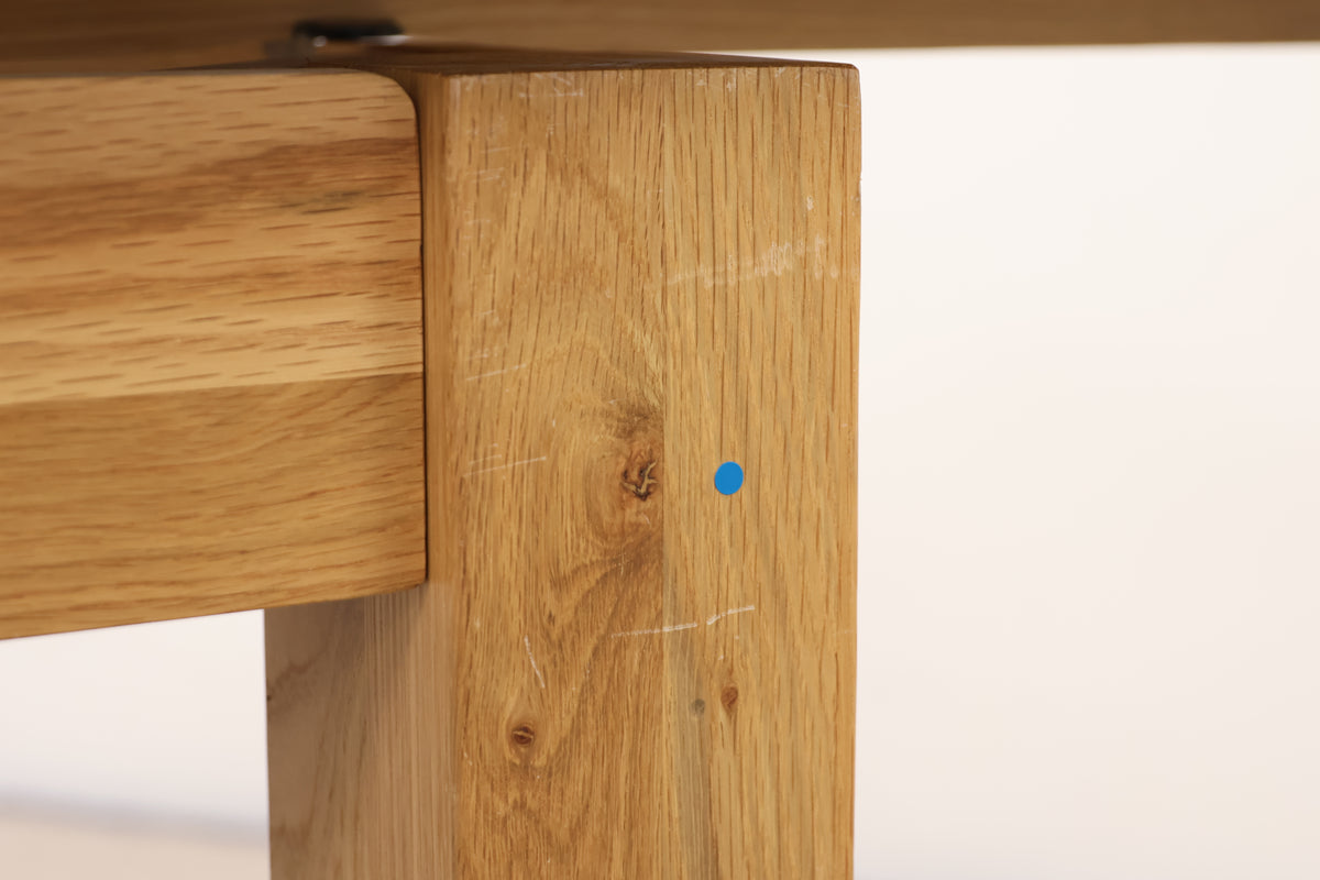 Extendable Oak Dining Table & Chairs