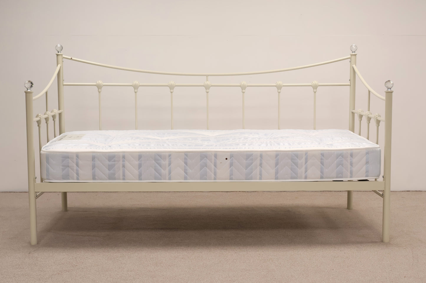 Day Bed