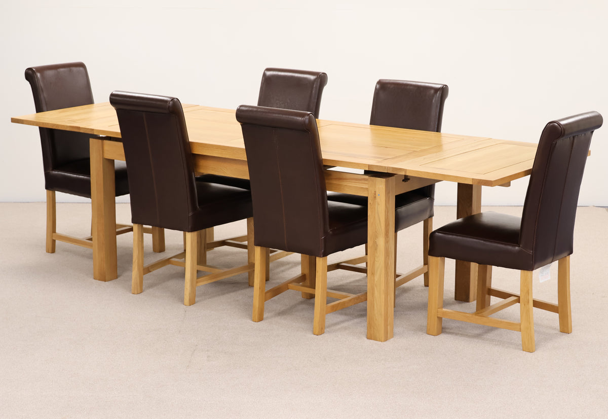 Extendable Oak Dining Table & Chairs
