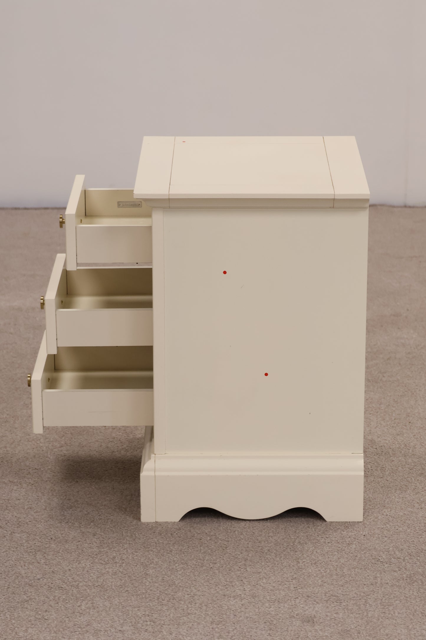 Ivory Bedside Unit